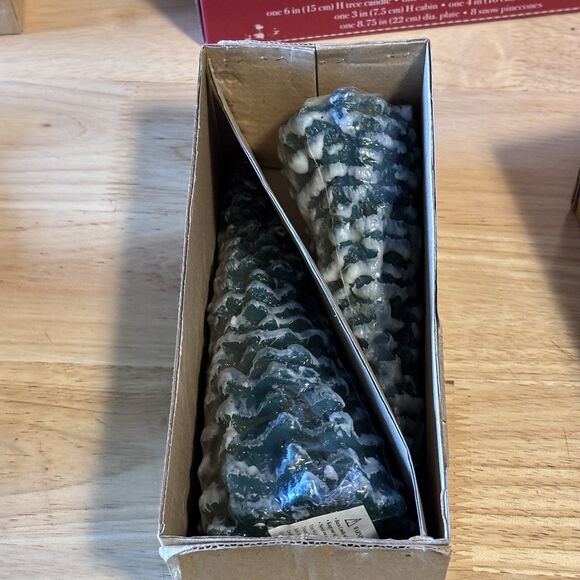 CHRISTMAS Candle Gift Set / Rustic Cabin Luminaries With Pine Forest Candles New - Picture 7 of 9